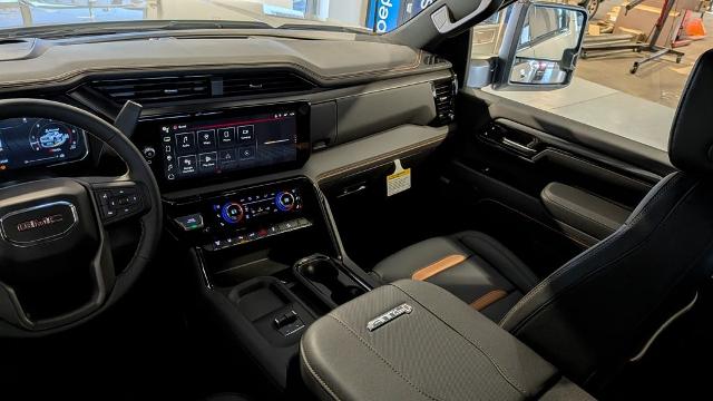 2026 GMC Sierra 2500HD AT4 - Photo 6