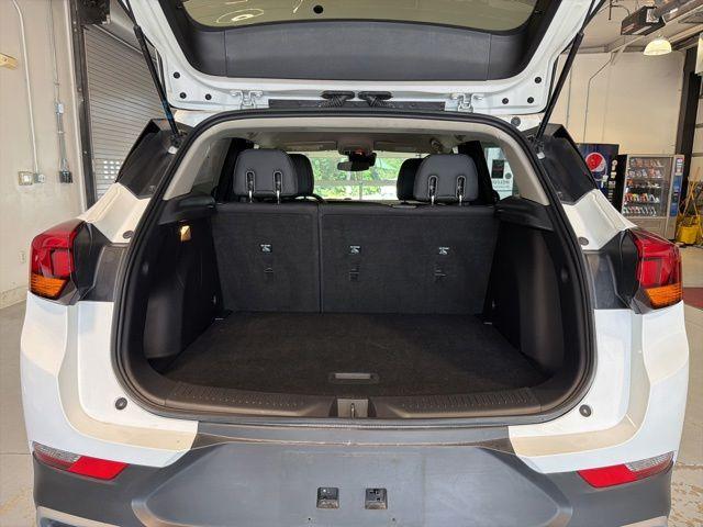 2025 Buick Encore GX Preferred - Photo 12