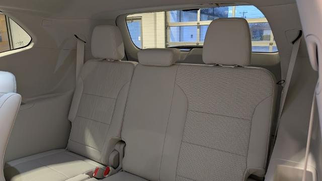 2026 Buick Enclave Avenir - Photo 12