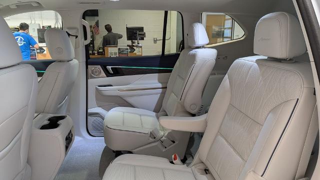 2026 Buick Enclave Avenir - Photo 12