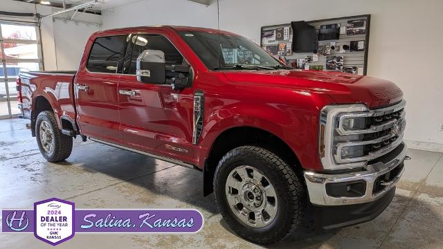 2024 Ford F-350 Super Duty King Ranch's photo