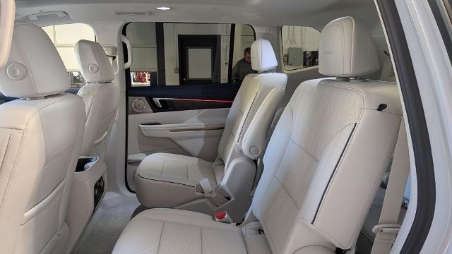 2026 Buick Enclave Avenir - Photo 13