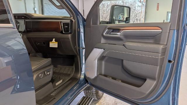 2026 GMC Sierra 2500HD Denali - Photo 14