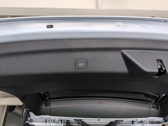 2026 GMC Yukon Denali Ultimate - Photo 25