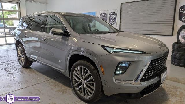 2026 Buick Enclave Avenir AWD's photo