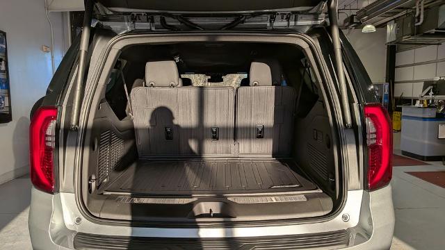 2026 GMC Yukon XL Denali - Photo 21