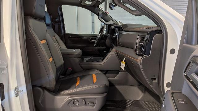 2026 GMC Sierra 2500HD AT4 - Photo 16