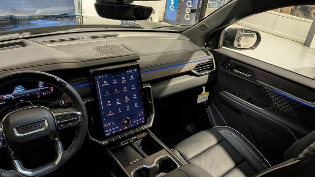 2026 GMC Acadia Denali - Photo 6