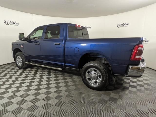 2024 Ram 3500 Tradesman photo 4