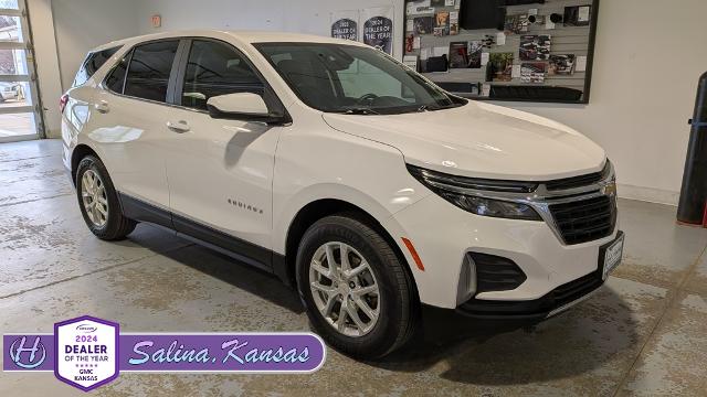 2024 Chevrolet Equinox LT's photo