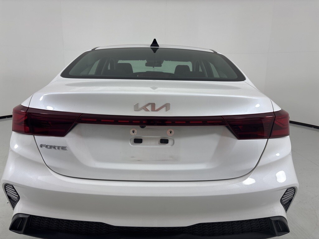Used 2024 Kia Forte LXS Sedan