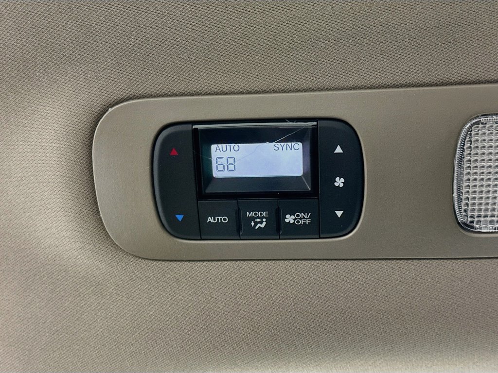 2024 Honda Odyssey Touring - Photo 22