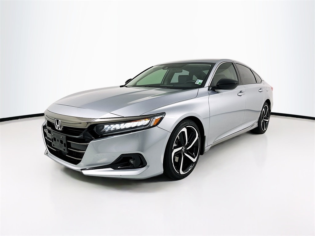 2022 Honda Accord Sport SE's photo