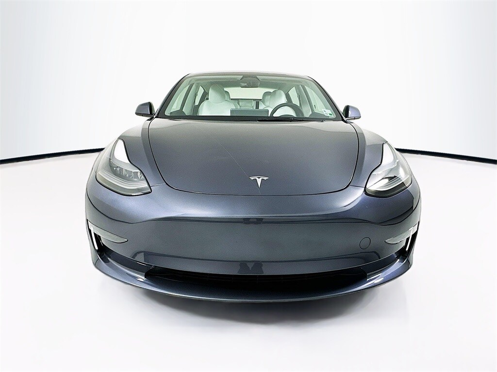 2023 Tesla Model 3 photo 2