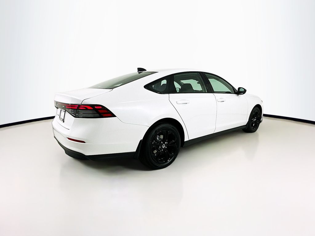 2025 Honda Accord SE - Photo 6