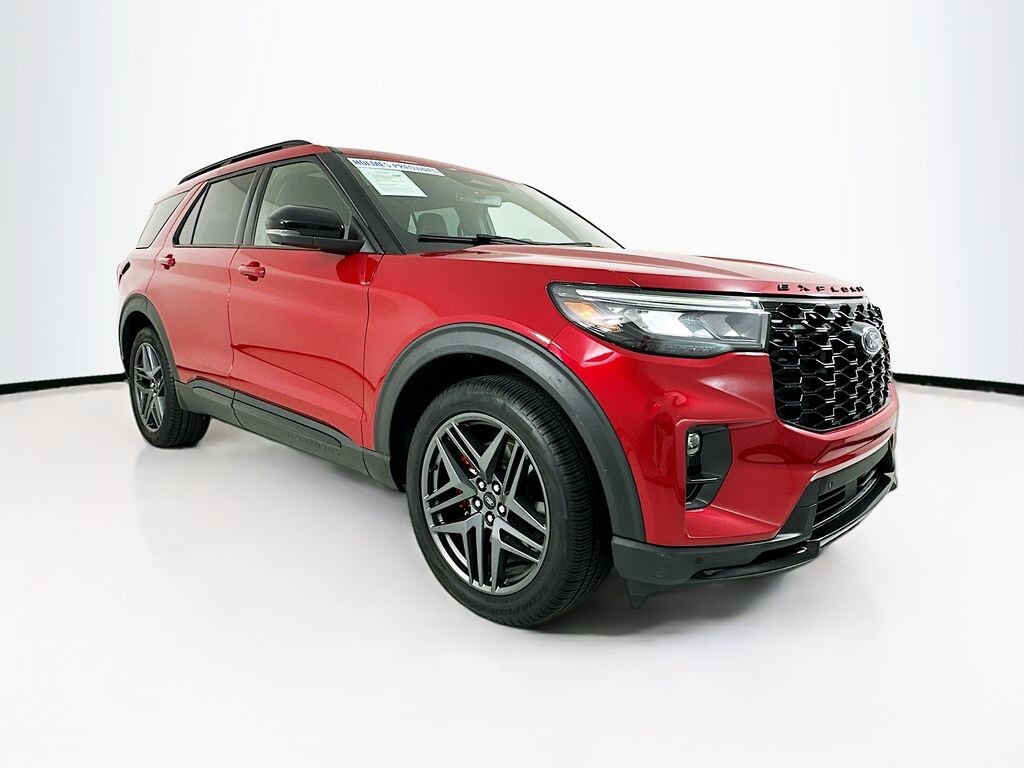 Used 2025 Ford Explorer ST SUV