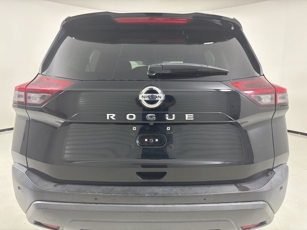 2021 Nissan Rogue S photo 2
