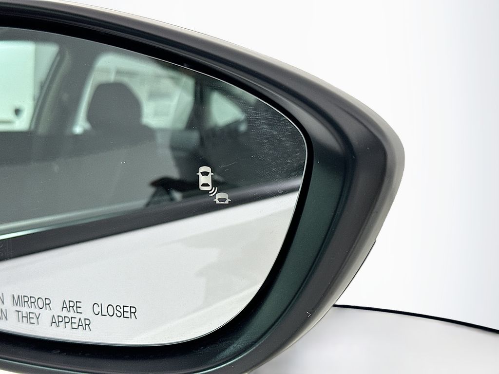 2025 Honda Accord SE - Photo 10