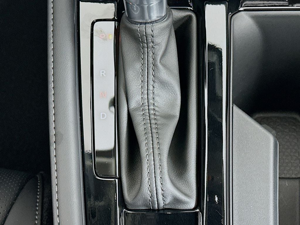 2026 Honda Accord Hybrid Touring - Photo 21