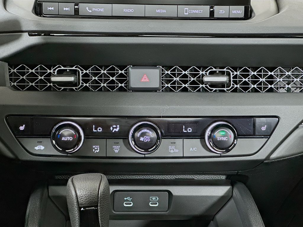 2025 Honda Accord SE - Photo 21