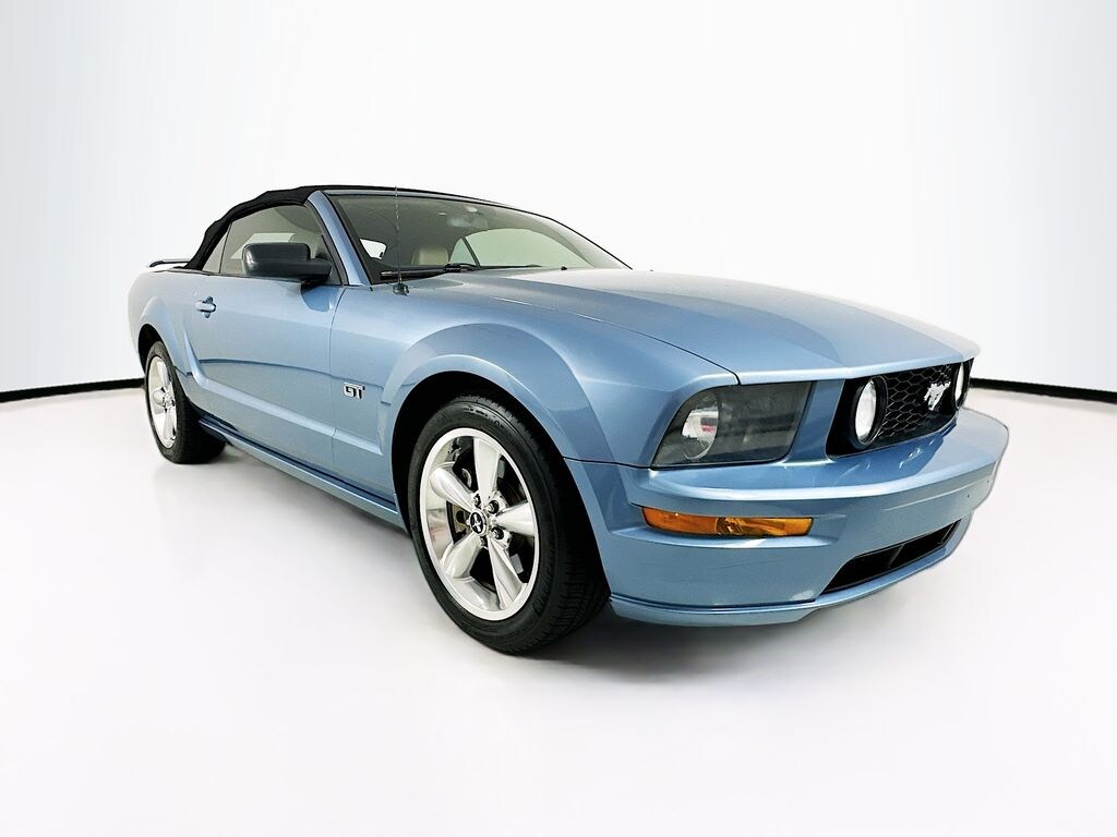 Used 2007 Ford Mustang Convertible