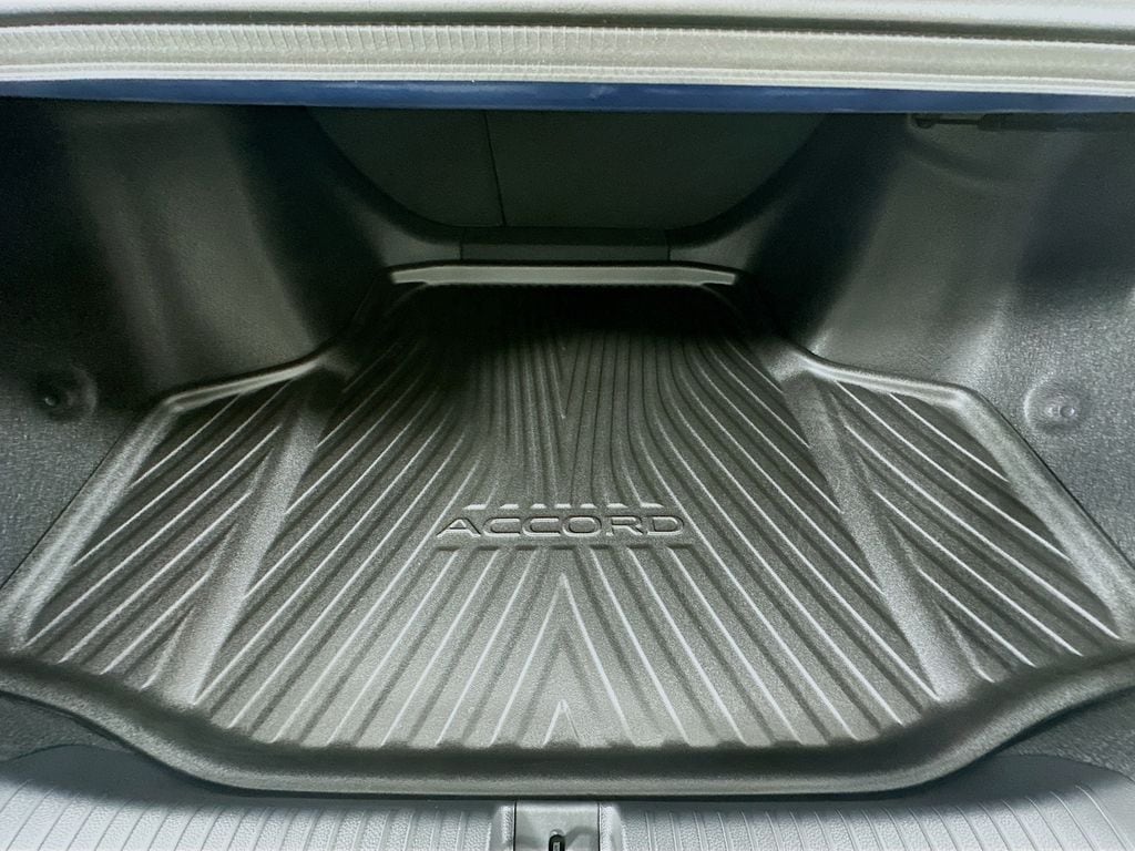 2026 Honda Accord Hybrid Touring - Photo 31