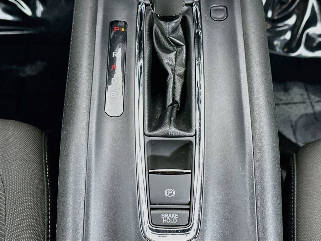 2020 Honda HR-V Sport - Photo 16