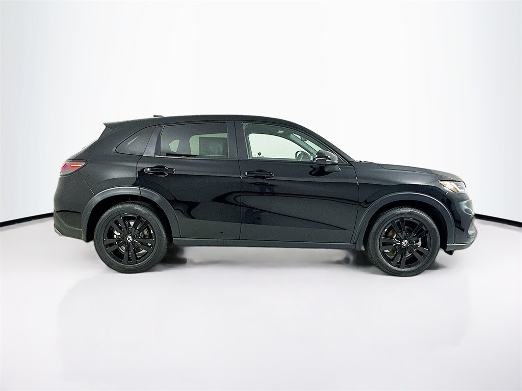 2026 Honda HR-V Sport photo 4
