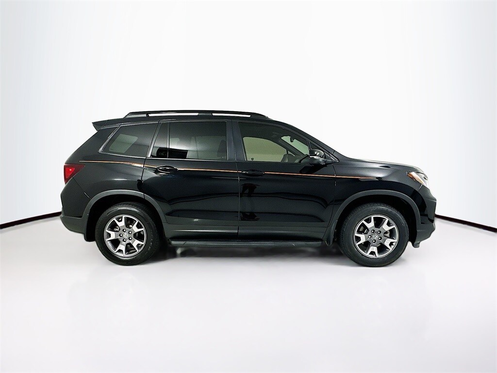 2022 Honda Passport TrailSport photo 4