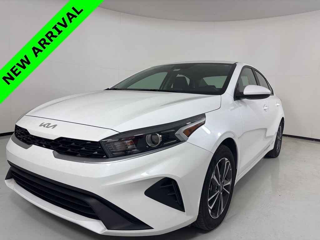 Used 2024 Kia Forte LXS Sedan