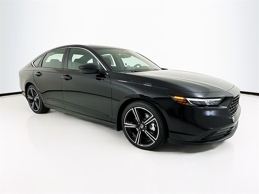 2025 Honda Accord Hybrid Sport photo 2