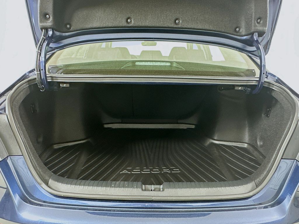 2026 Honda Accord Hybrid Touring - Photo 30