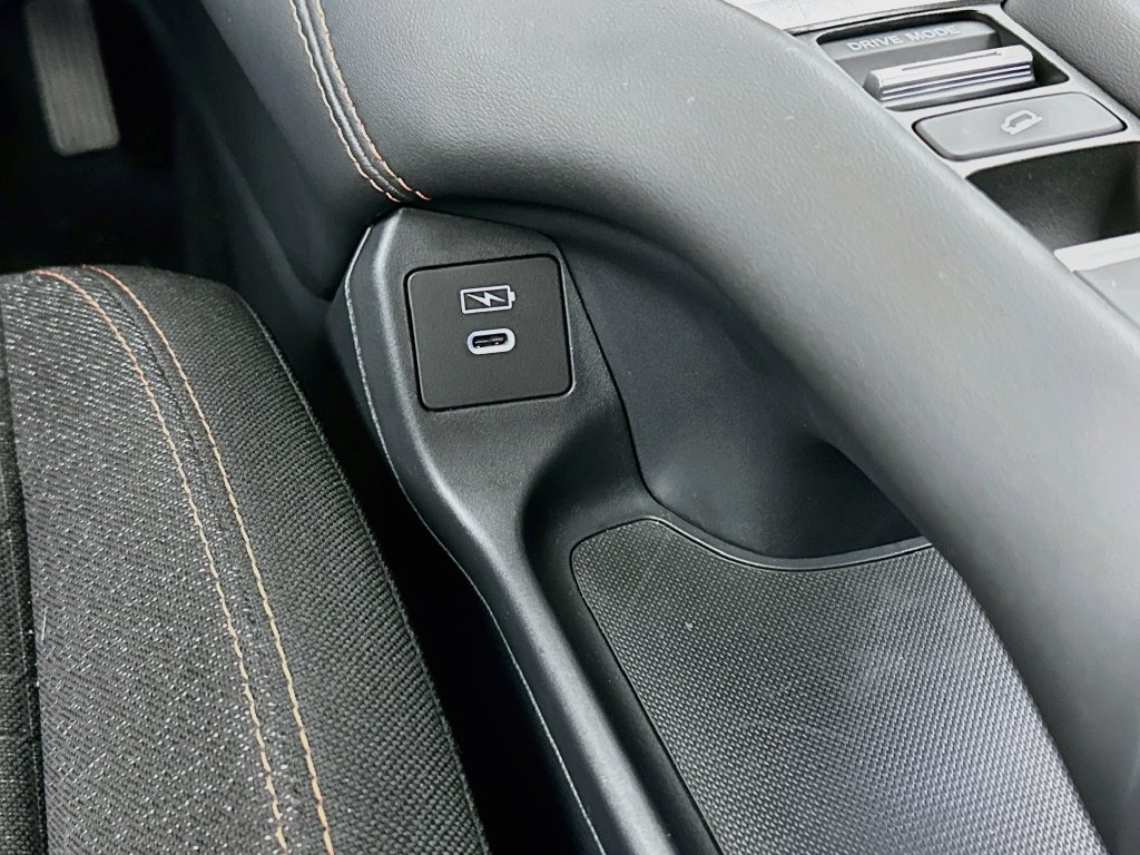 2025 Honda HR-V Sport - Photo 18