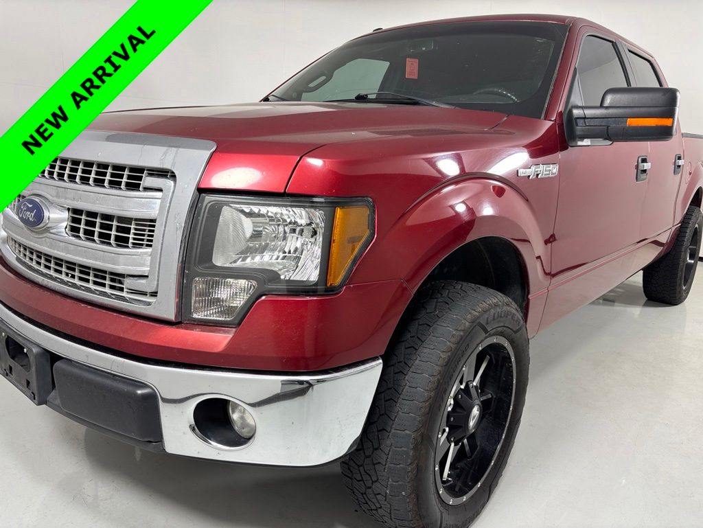 2013 Ford F-150 XLT SuperCrew 145-in's photo