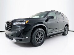 2025 Honda Pilot TrailSport SUV