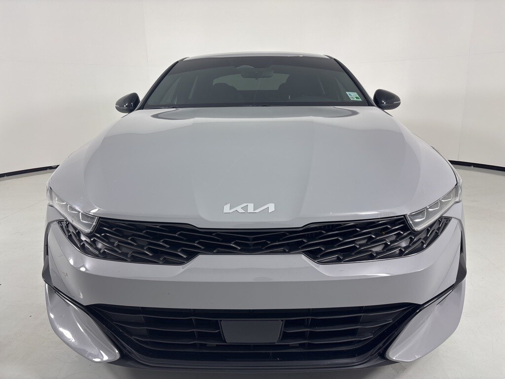 2023 Kia K5 GT-Line photo 2