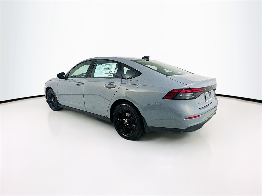 2025 Honda Accord SE photo 3