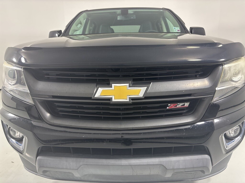 2015 Chevrolet Colorado Z71 photo 2