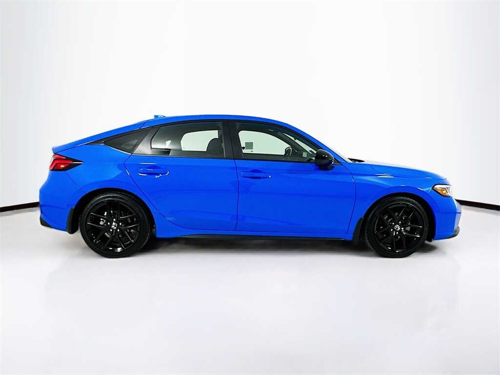 2025 Honda Civic Sport photo 4