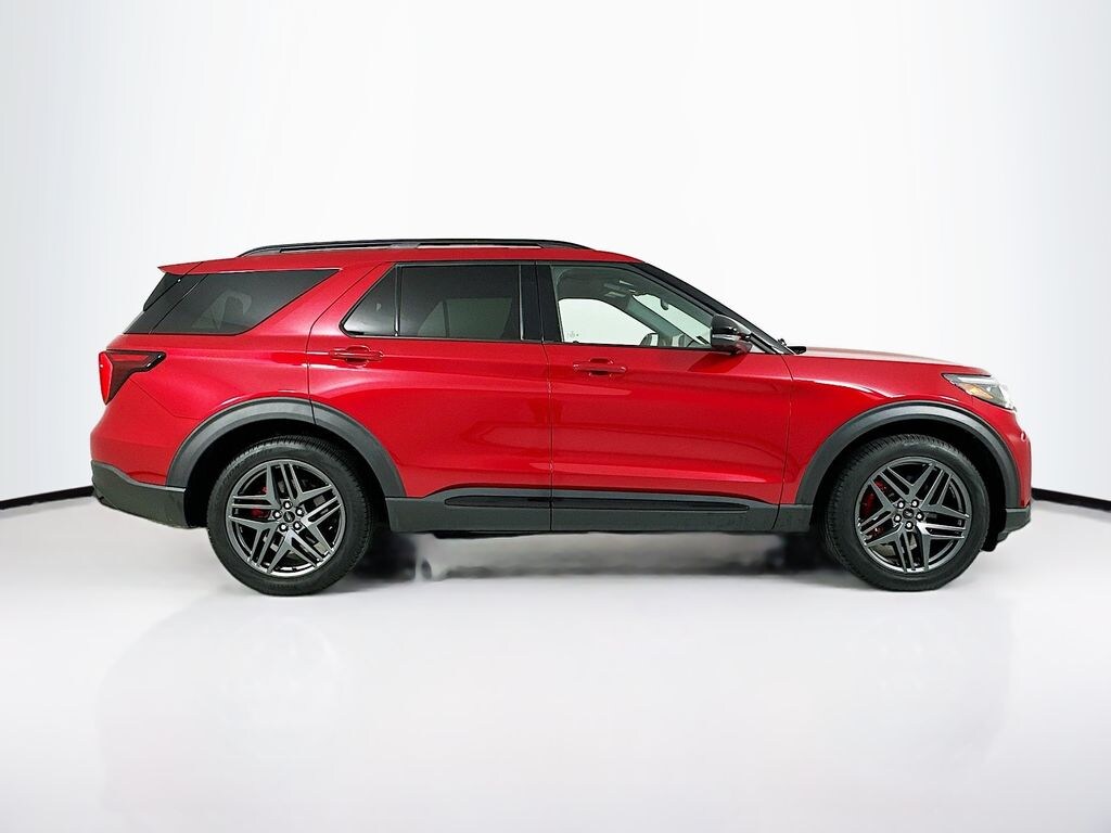 Used 2025 Ford Explorer ST SUV