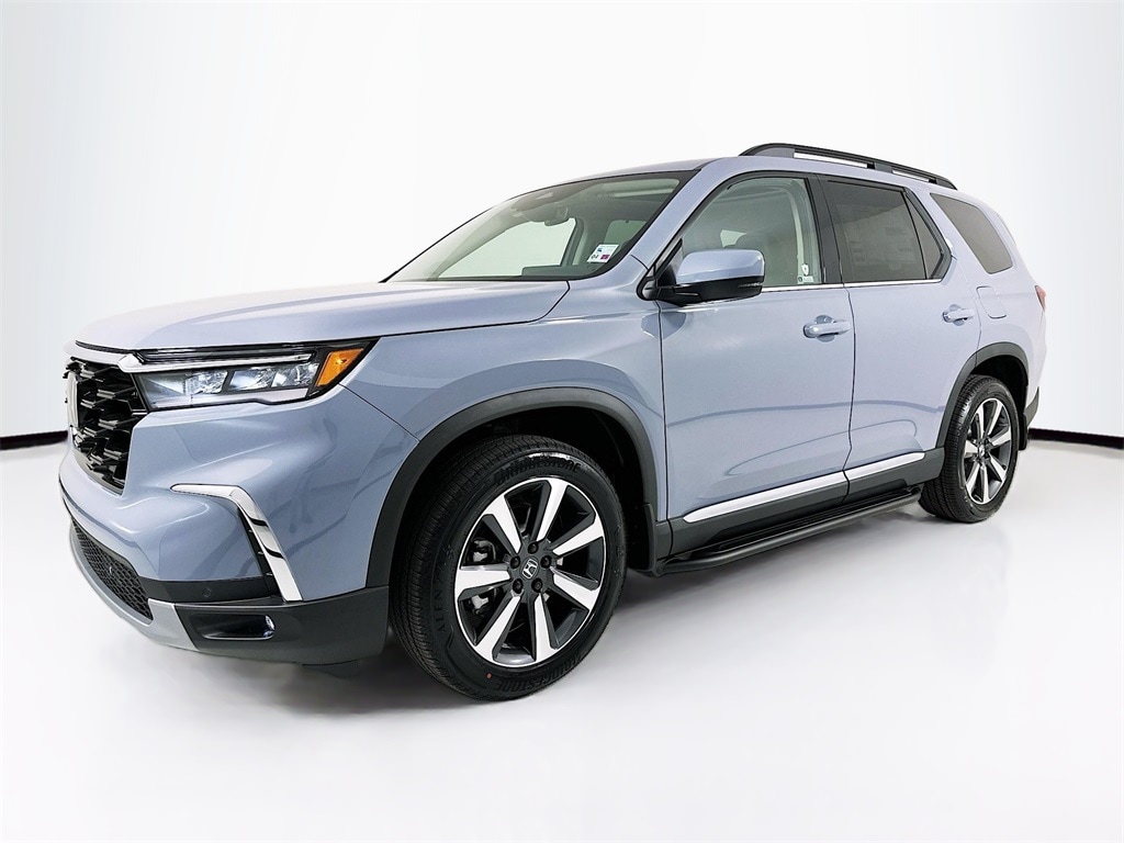 2025 Honda Pilot Touring's photo