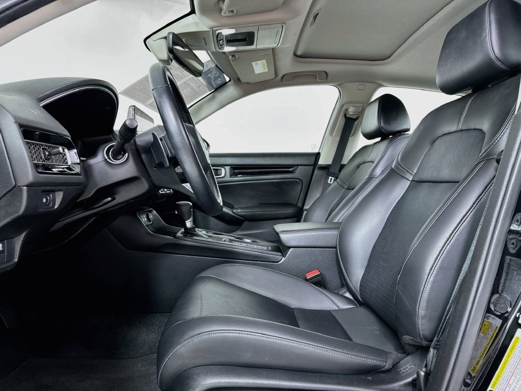 2024 Honda Civic Touring - Photo 12