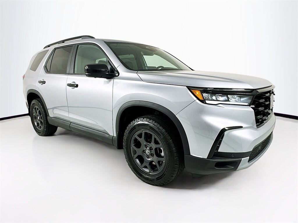 New 2025 Honda Pilot TrailSport SUV