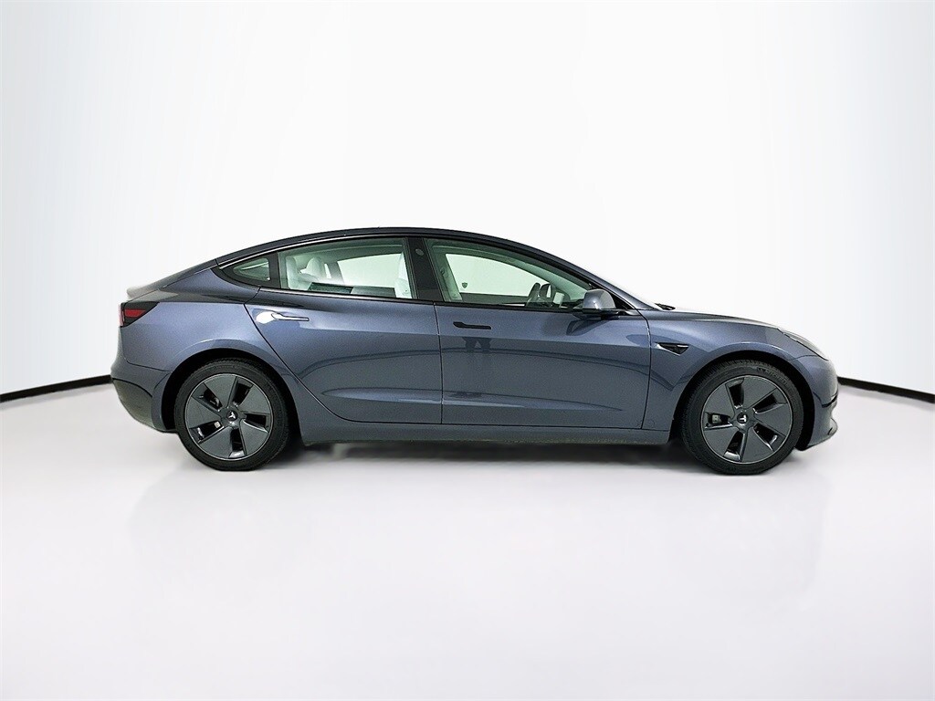 2023 Tesla Model 3 photo 4