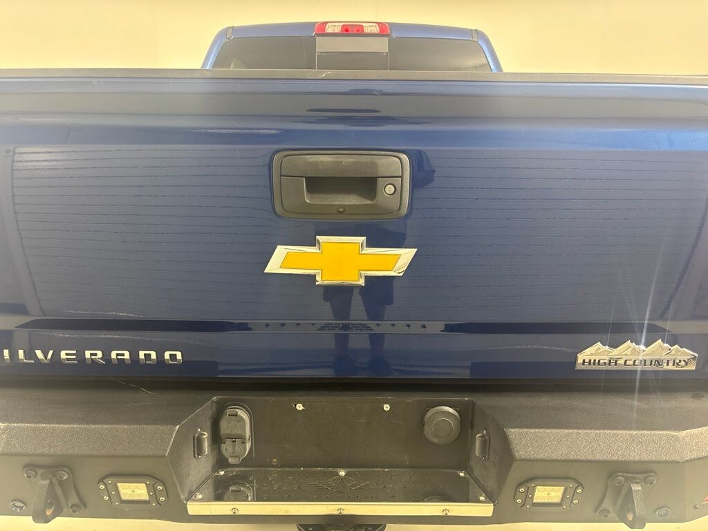 Used 2017 Chevrolet Silverado 1500 High Country Truck Crew Cab