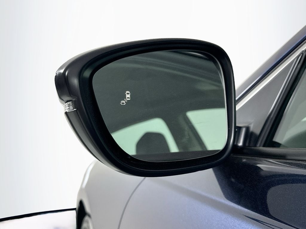 2026 Honda Accord Hybrid Touring - Photo 10