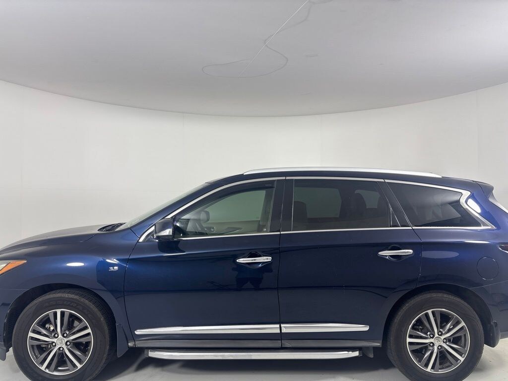Used 2017 INFINITI QX60 SUV