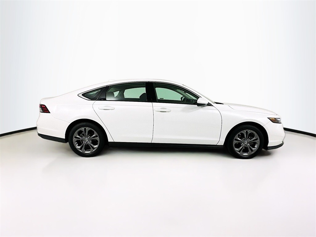 2024 Honda Accord EX photo 4