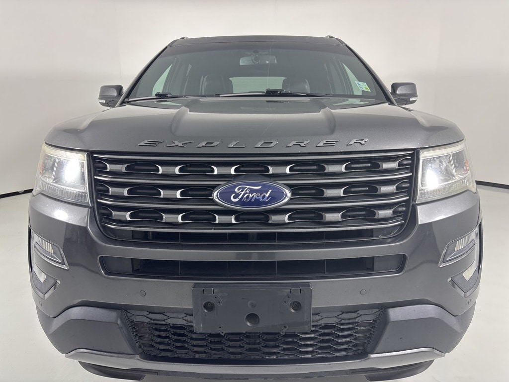 Used 2017 Ford Explorer XLT SUV