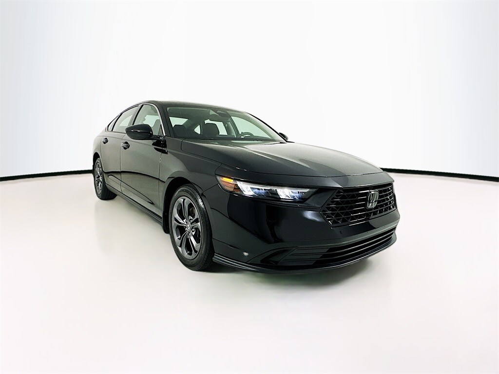 2023 Honda Accord EX photo 3